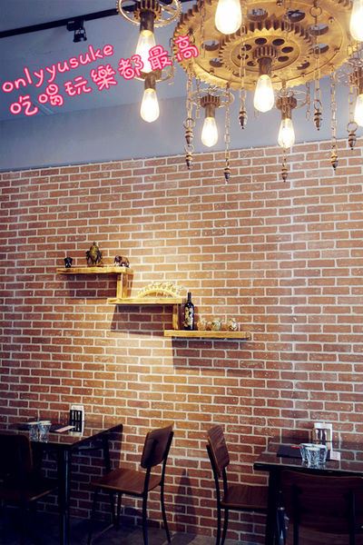 桃園♥獨特新食法泰式定食料理【Thai Cook泰酷】工業風裝潢的美食餐廳