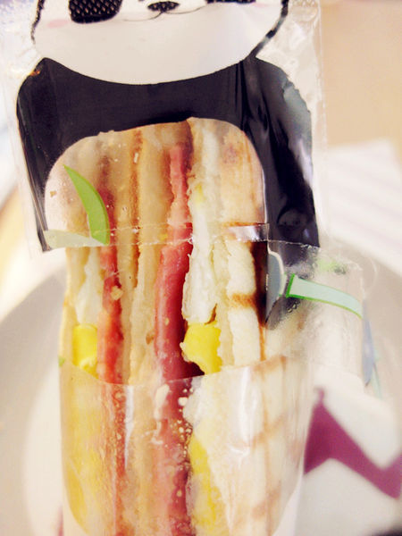 （Life日用品)♥【綠生活福利社】很可愛又超便利，一撕即開的側邊撕口三明治袋