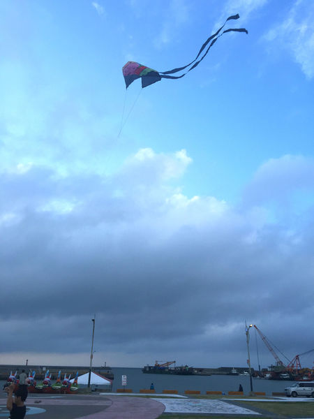 萊爾富 青春Fly high夢想飛行風箏,一起擁有愛與夢想,大膽作夢大膽飛行