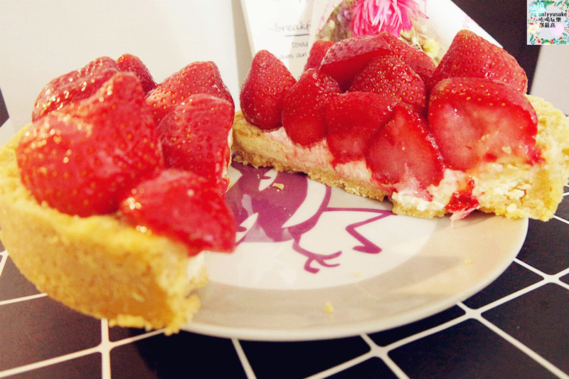 樂天市場草莓甜點-杏芳酸甜滋味夢幻草莓乳酪球/艾波索乳酪/拿破崙先生草莓