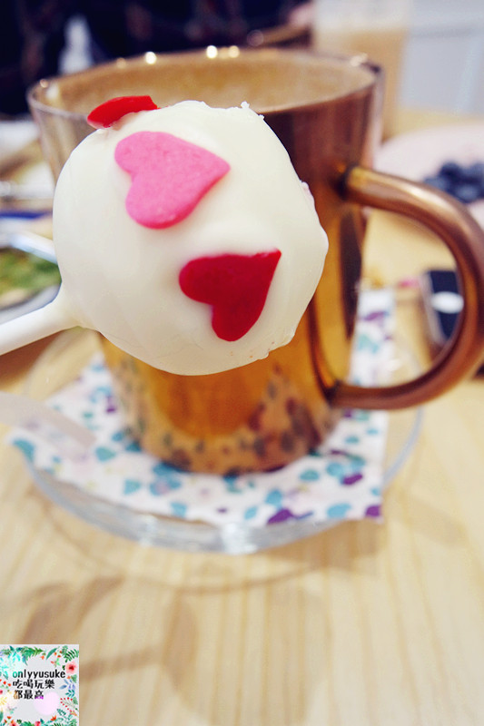 【桃園甜點下午茶Daisy Cafe】精緻華麗甜點,IG打卡,怎麼可以吃兔兔新品上市