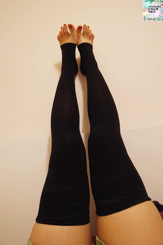 (美體)【日本OYASLIM晚安纖腿襪】與日本UNIQLO研發製造,夜晚也可美腿保養
