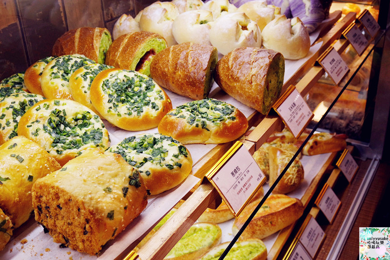 FoOd桃園美食【米塔手感烘焙坊】擁有親民價格,麵包也非常美味,選擇超多的麵包坊