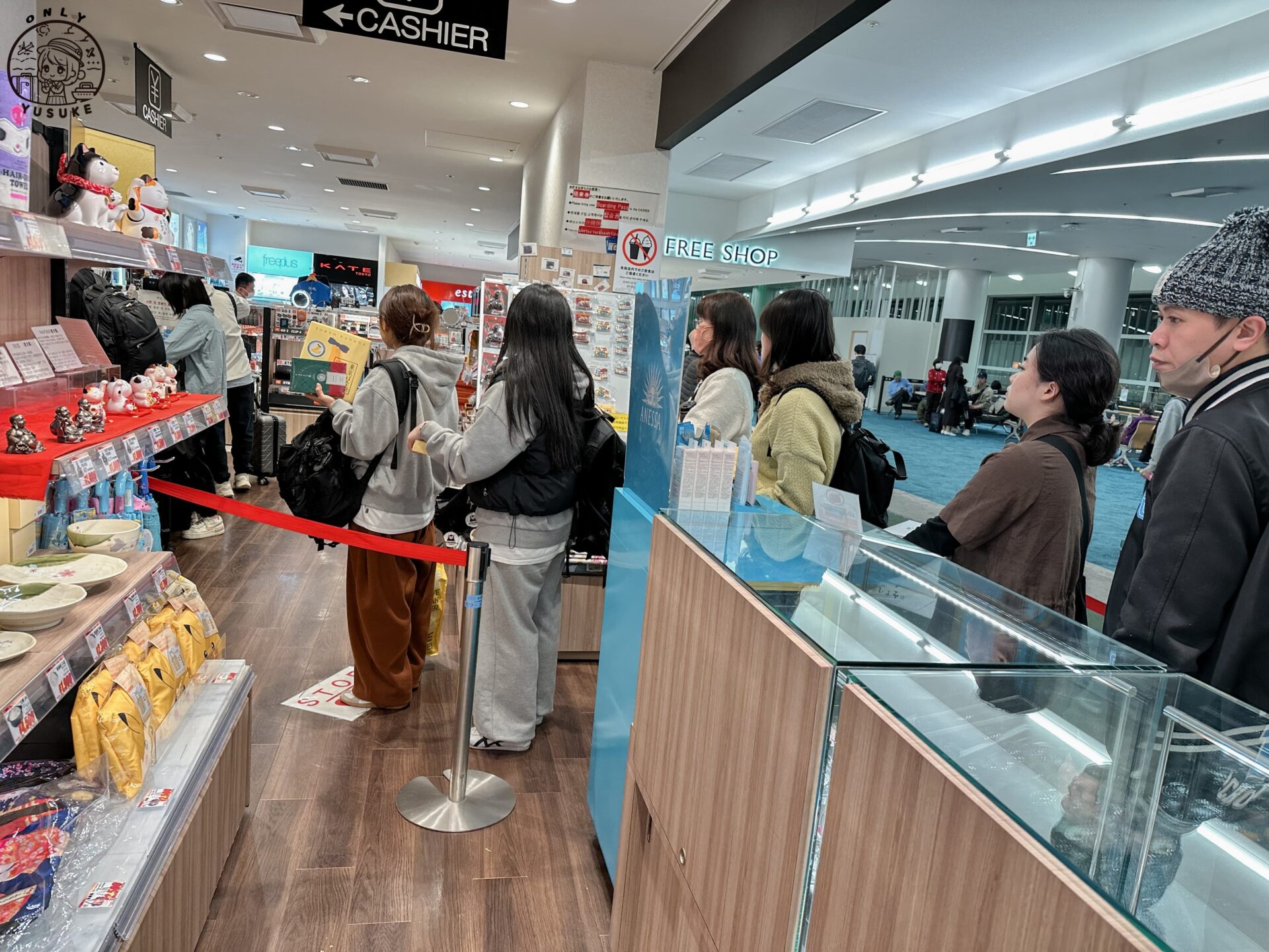 福岡空港免稅店（各式伴手禮）