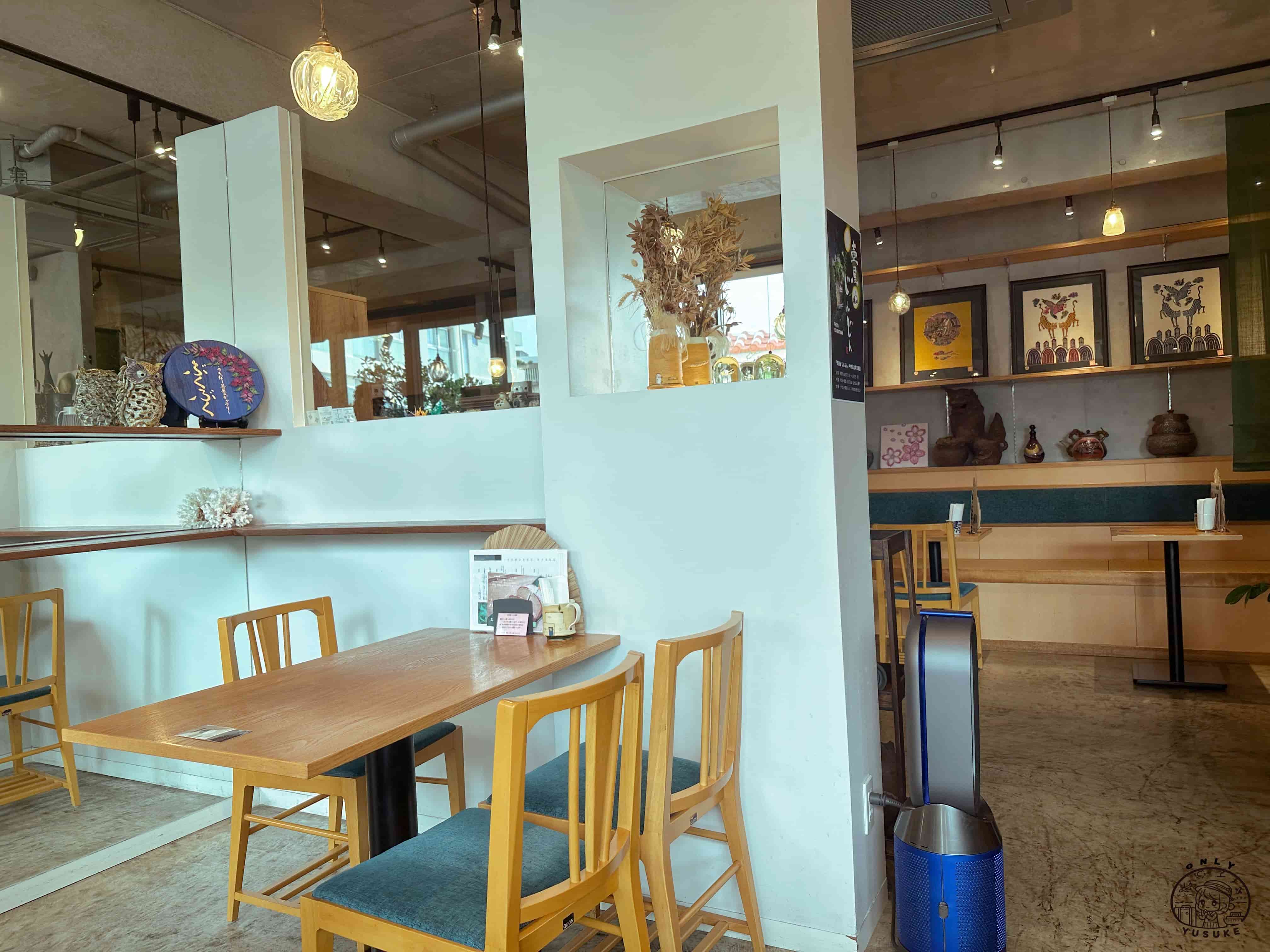沖繩壺屋通うちなー茶屋 ぶくぶく咖啡廳介紹