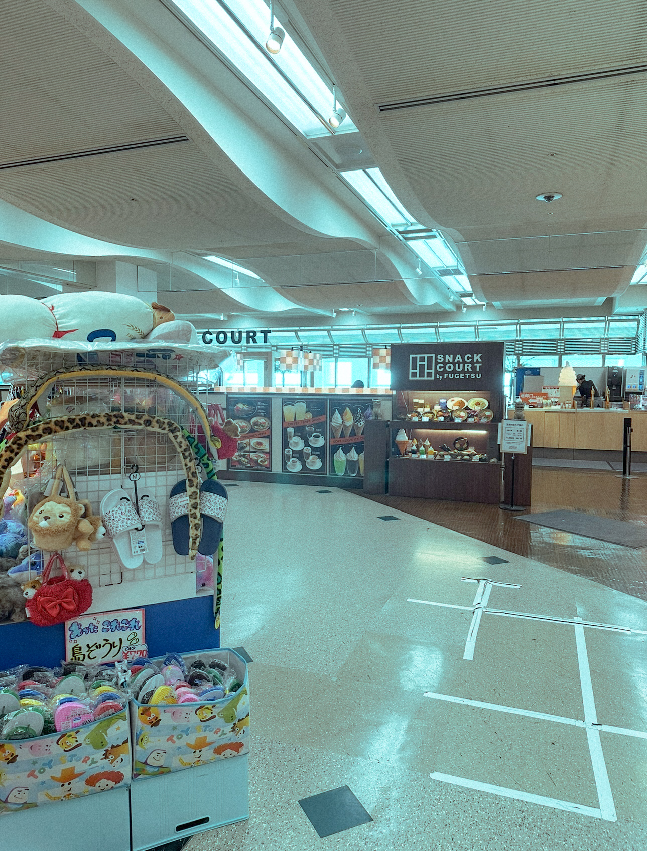 那霸機場國內線商店介紹